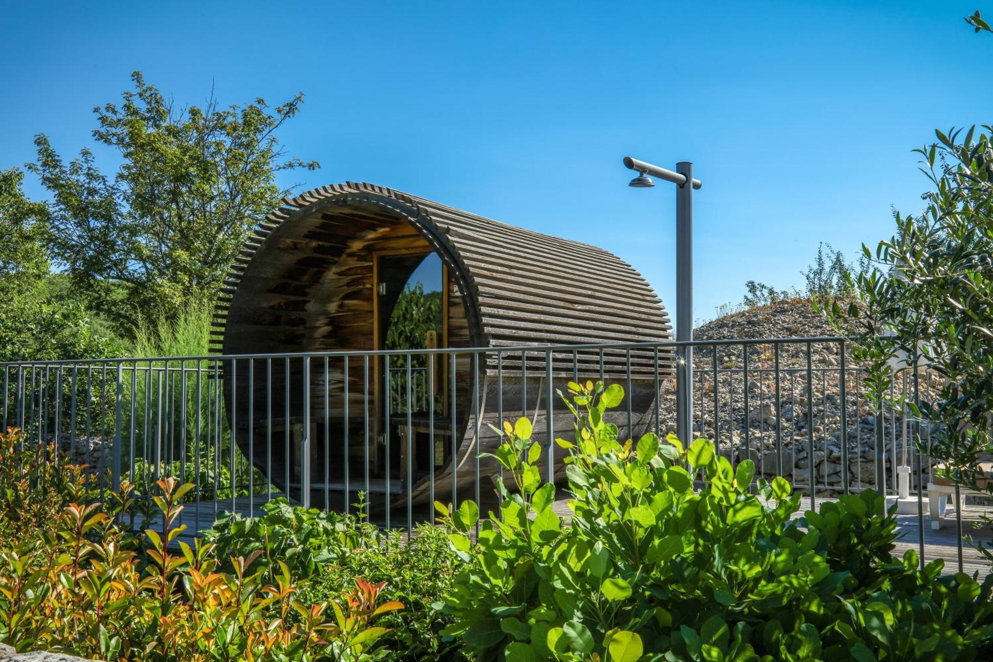 Logis Auberge Les Murets Hotel Restaurant Spa Chandolas Dış mekan fotoğraf