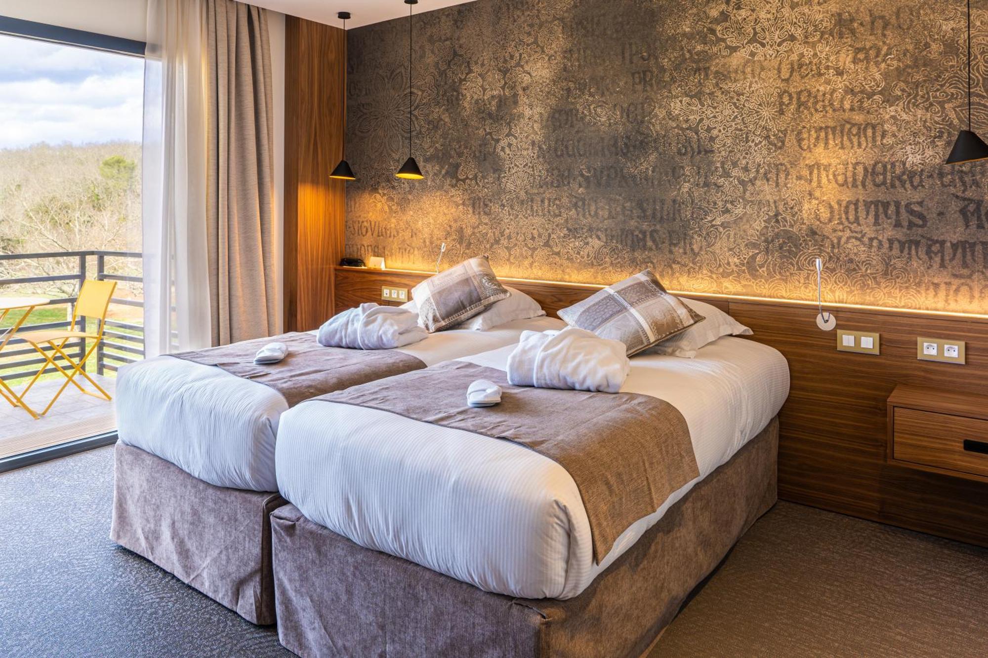 Logis Auberge Les Murets Hotel Restaurant Spa Chandolas Dış mekan fotoğraf