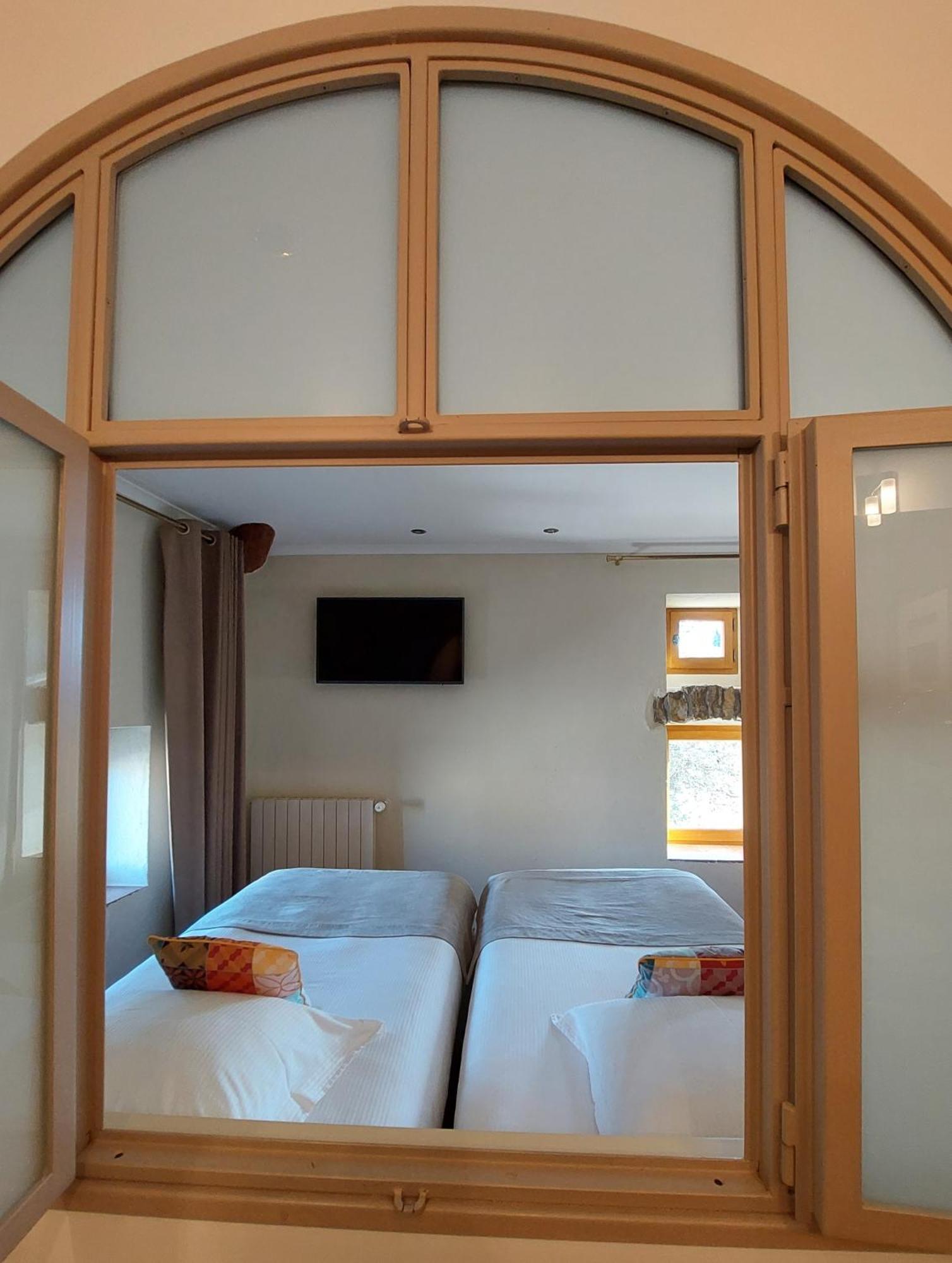 Logis Auberge Les Murets Hotel Restaurant Spa Chandolas Dış mekan fotoğraf