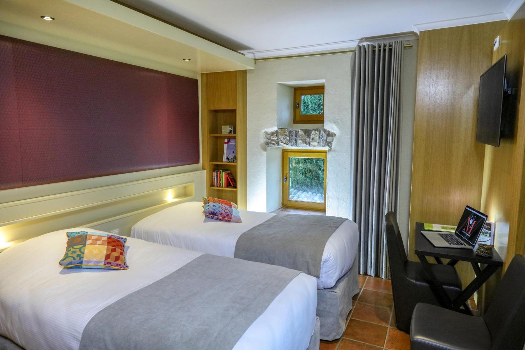 Logis Auberge Les Murets Hotel Restaurant Spa Chandolas Dış mekan fotoğraf
